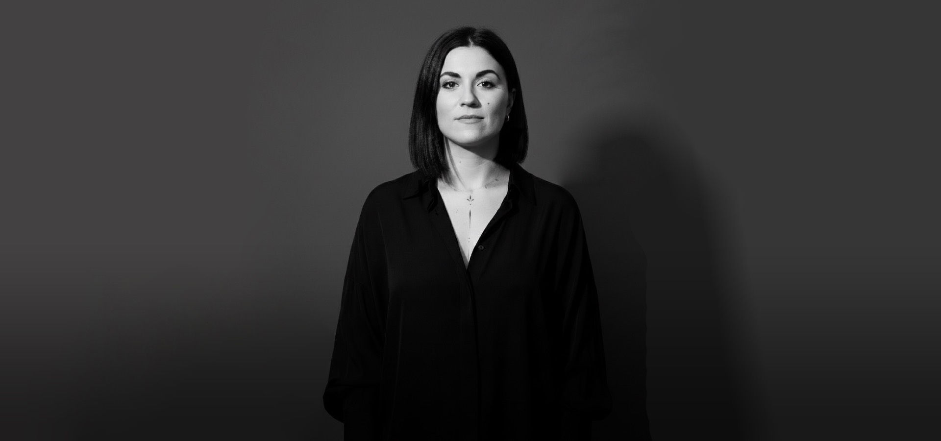 Julia-Bams-photo-slide1